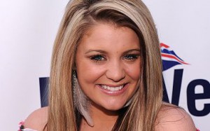 American News Broadcasting: 'American Idol' crowns a winner
