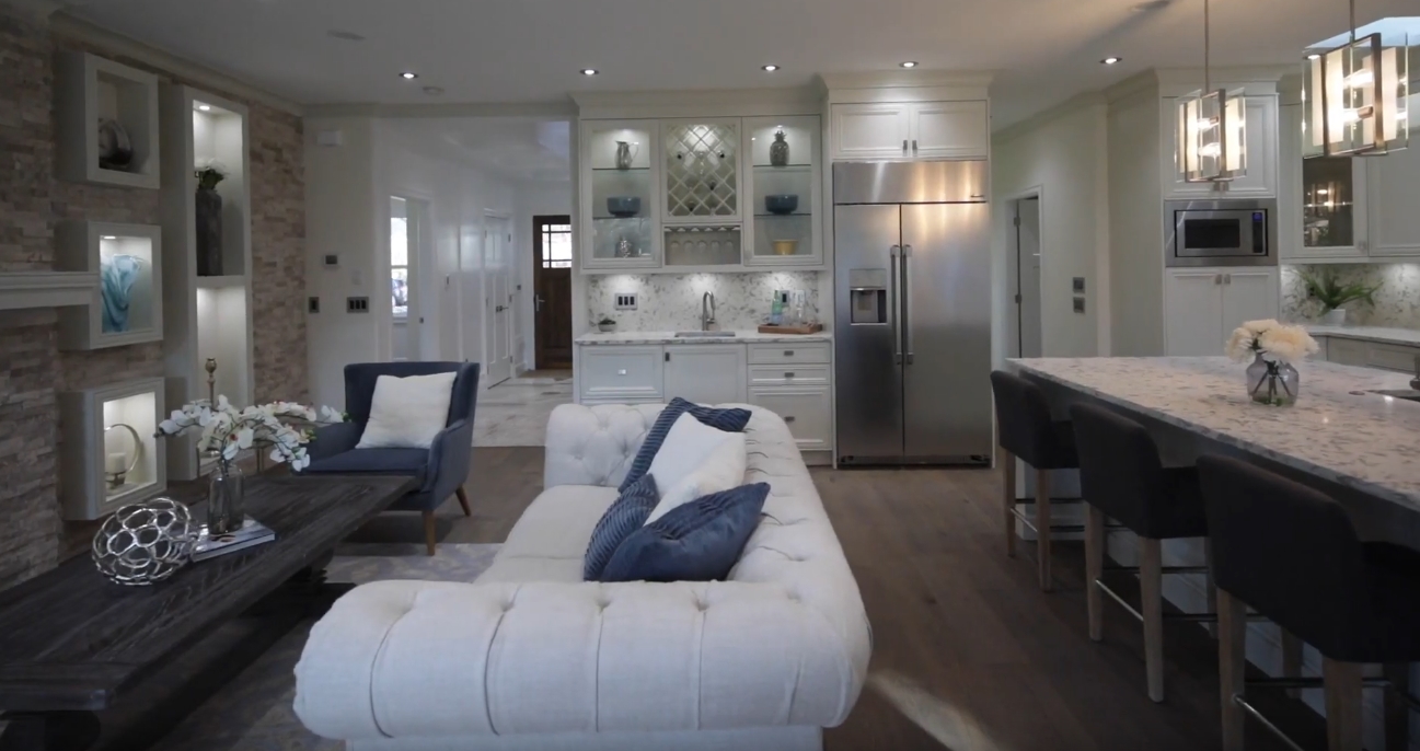 10 Photos vs. 860 Victoria Avenue | South Oak Bay - High End Home & Interior Design Video Tour 10 Photos vs. 860 Victoria Avenue | South Oak Bay - High End Home & Interior Design Video Tour