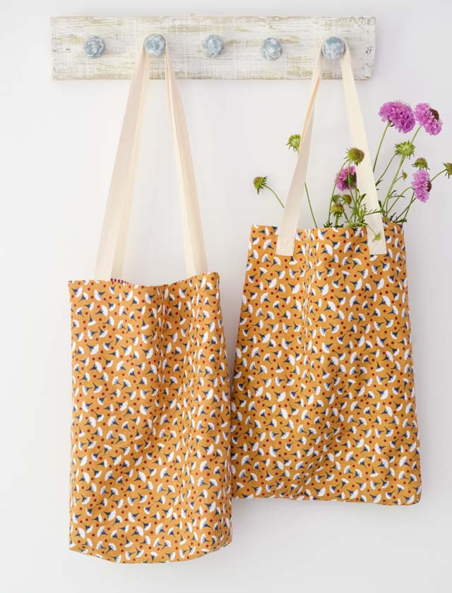 Threading My Way Showcasing Tea Towel Totes Tutorial