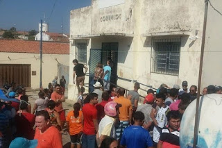 Polícia cerca agência dos Correios, rende suspeitos e prende três homens durante tentativa de assalto