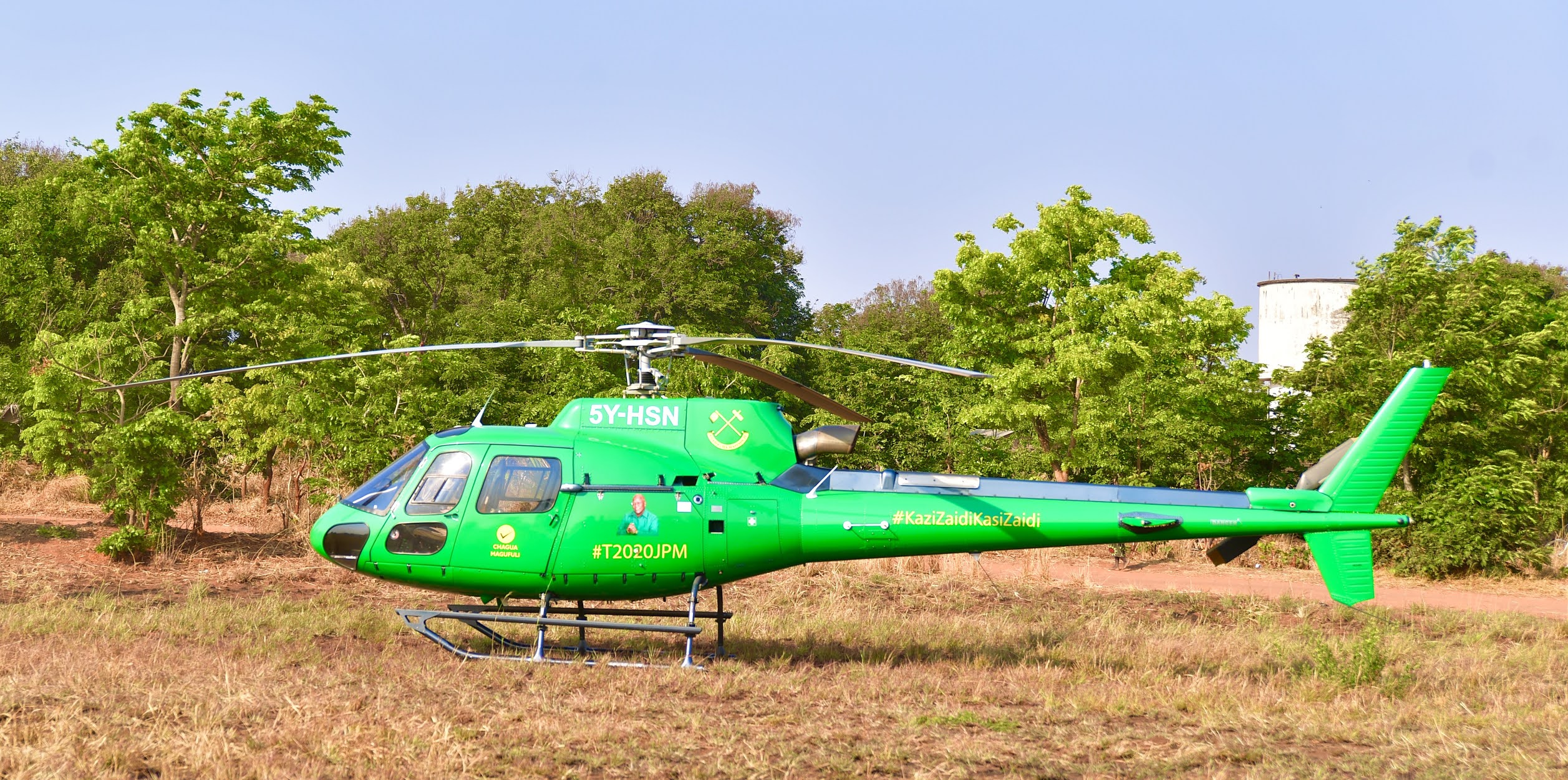 PICHA Chopa Pamoja Na Magari Yanayotumika Katika Kampeni Za Chama  Chasexiezpix Web Porn