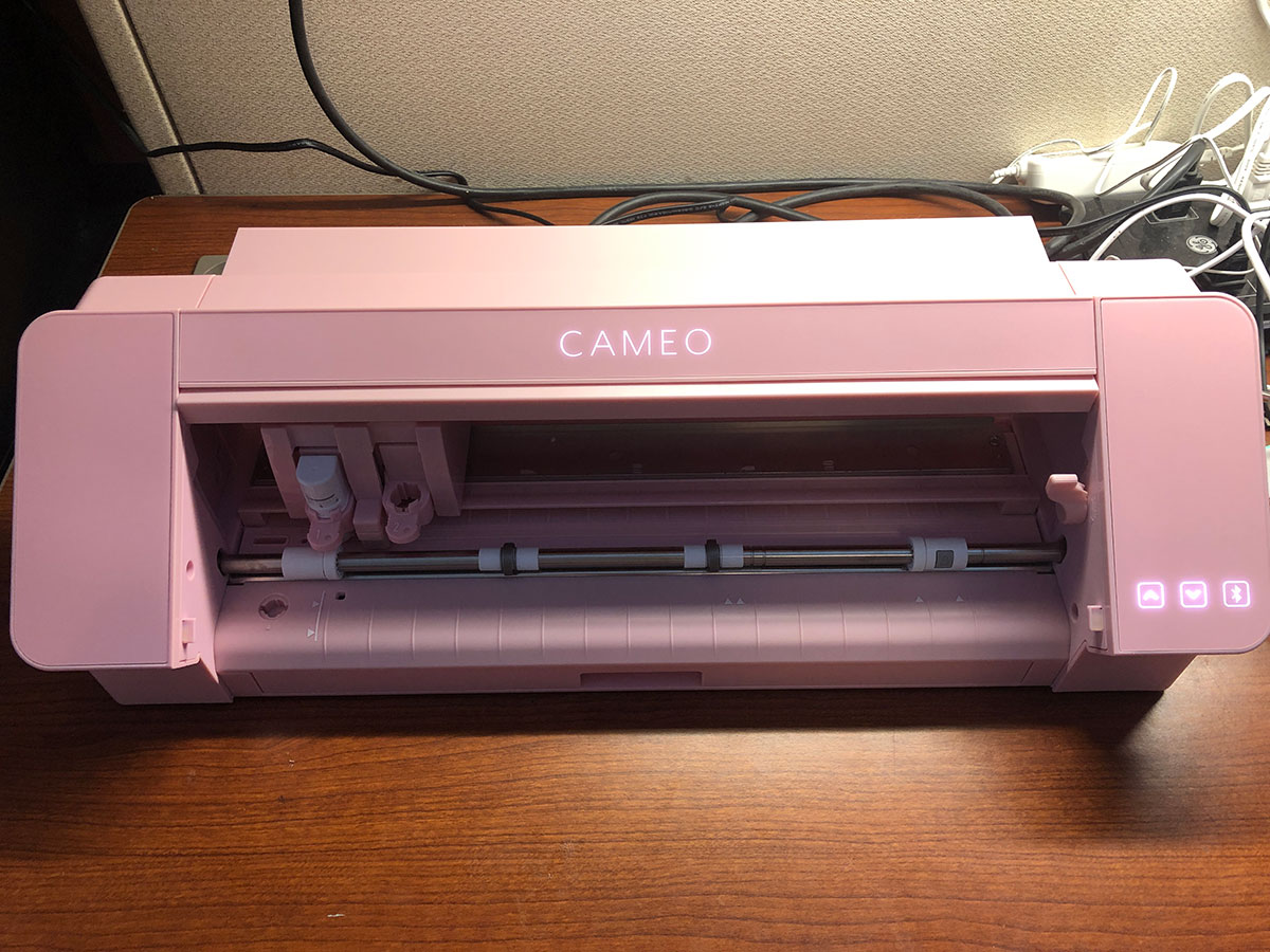Silhouette vs. Cricut: My Review of Silhouette Cameo 4 and Silhouette