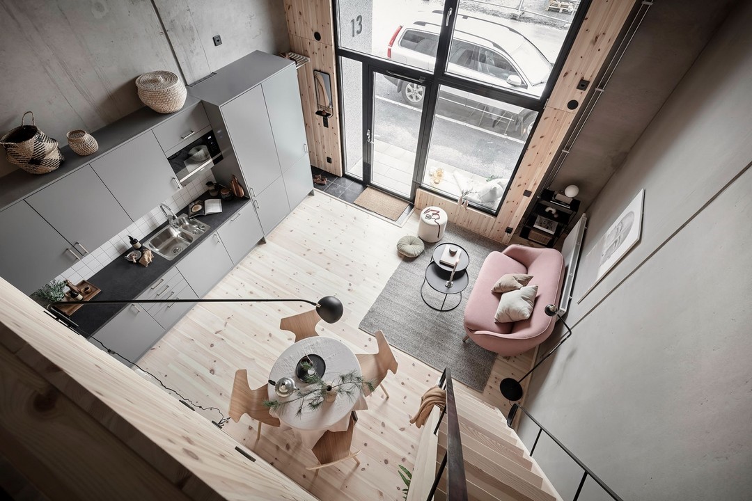 GRIS FONCÉ ET BOIS CLAIR