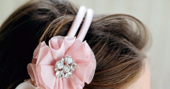 anna and blue paperie: {Tutorial} Bejeweled Flower Hair Accessories
