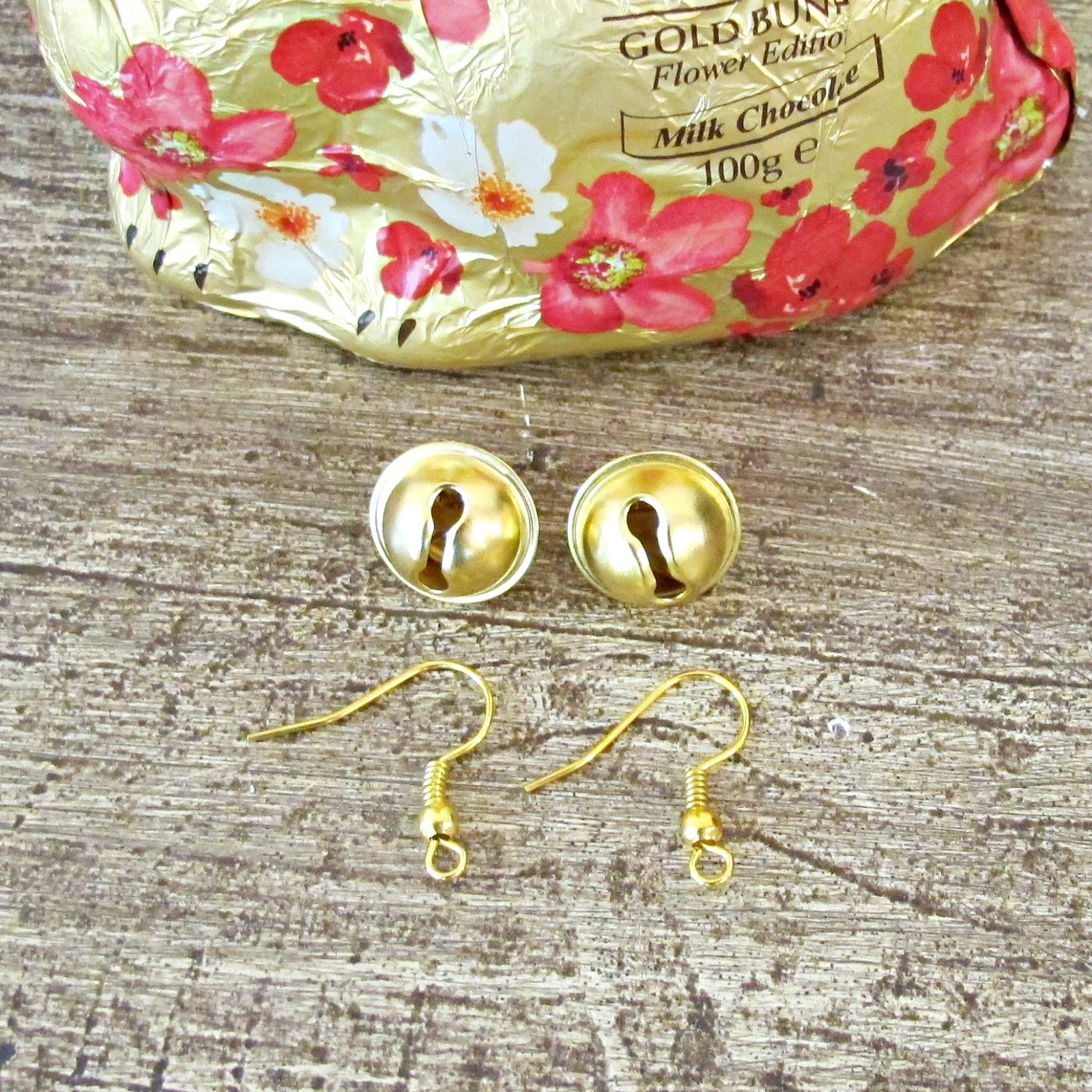 Two Cheeky Monkeys DIY earrings from Lindt chocolate bunny bells