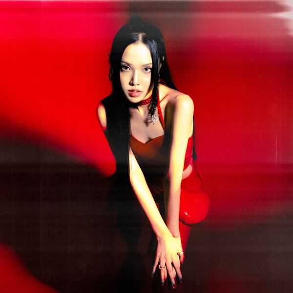 BÉBE YANA – Strawberry Kisses – Single