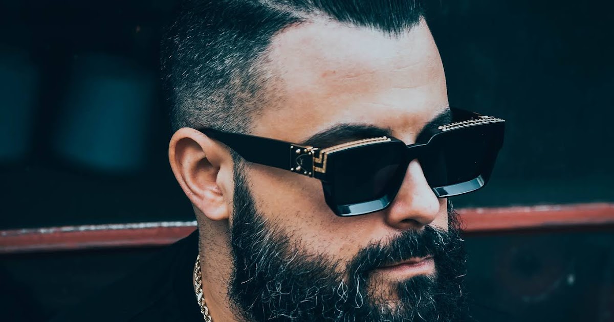 "Five o'clock shadow" nghĩa là gì?