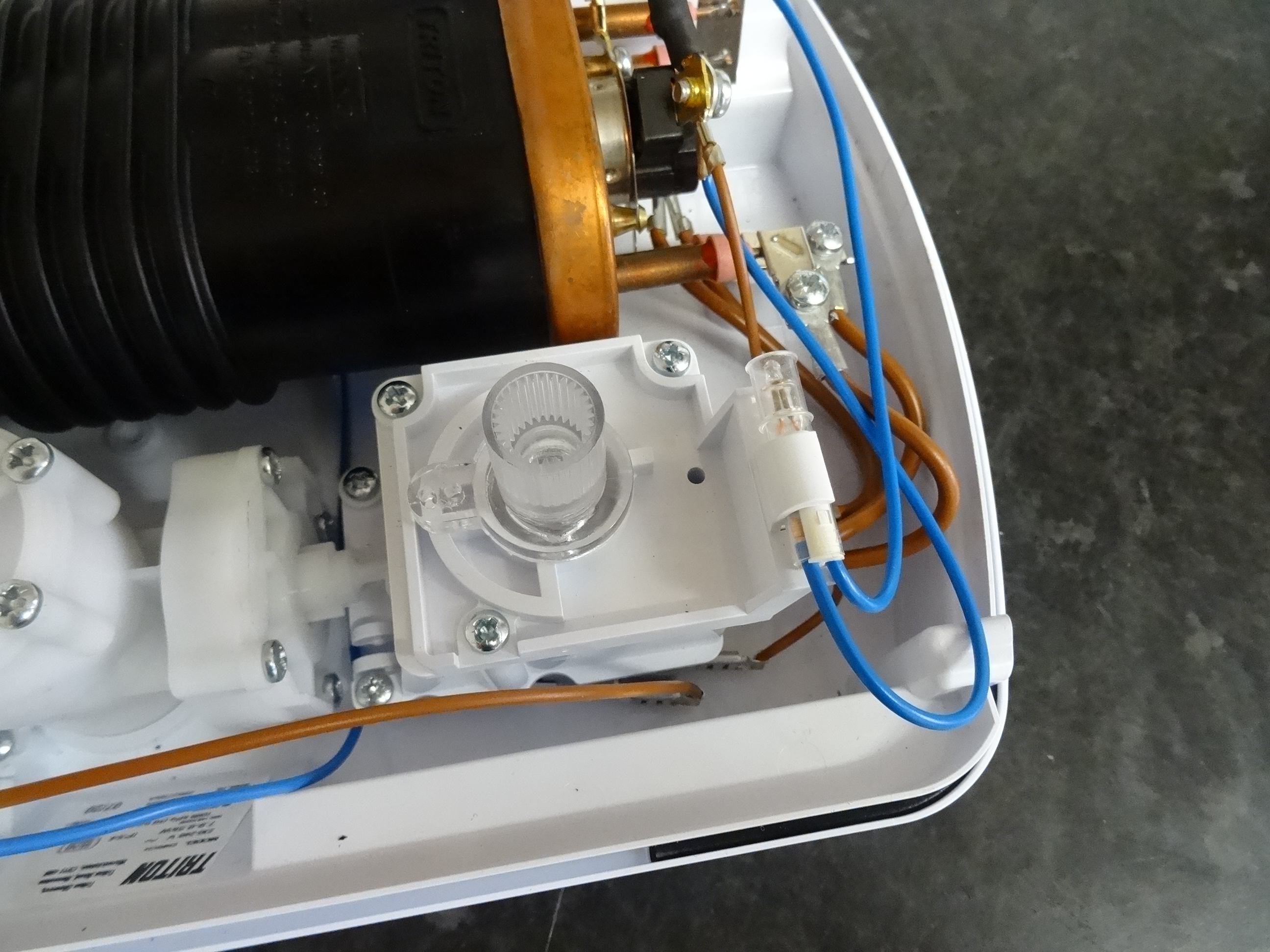 Electrical shower fault finding and repair: Electric shower - testing