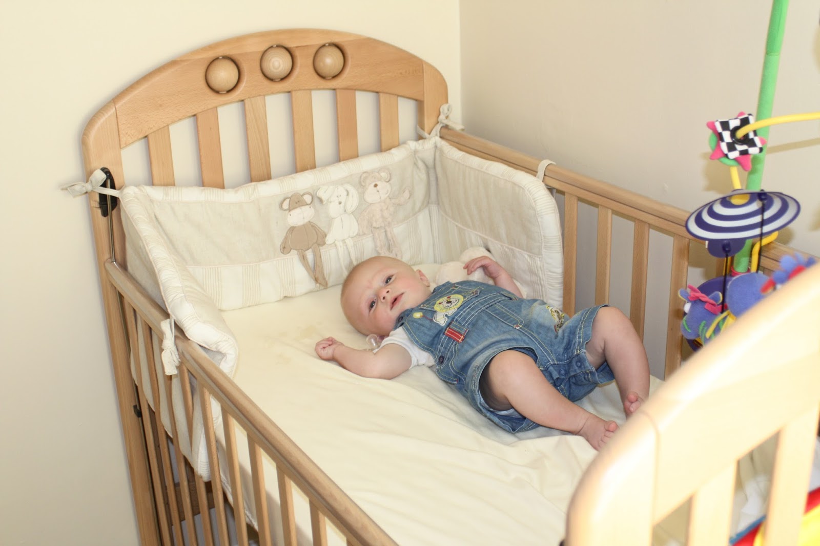 It's Kids Time! Questions to Ask When Buying A Cot or Cot Bed