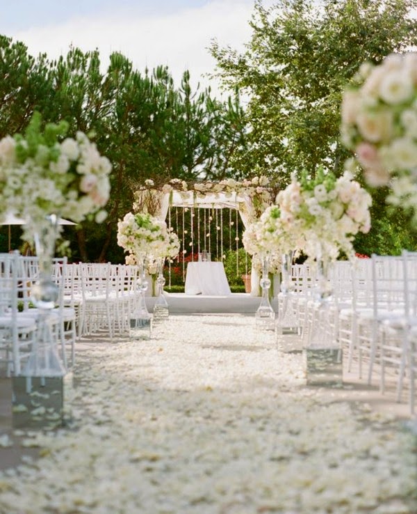 Romantic Wedding on dream beach