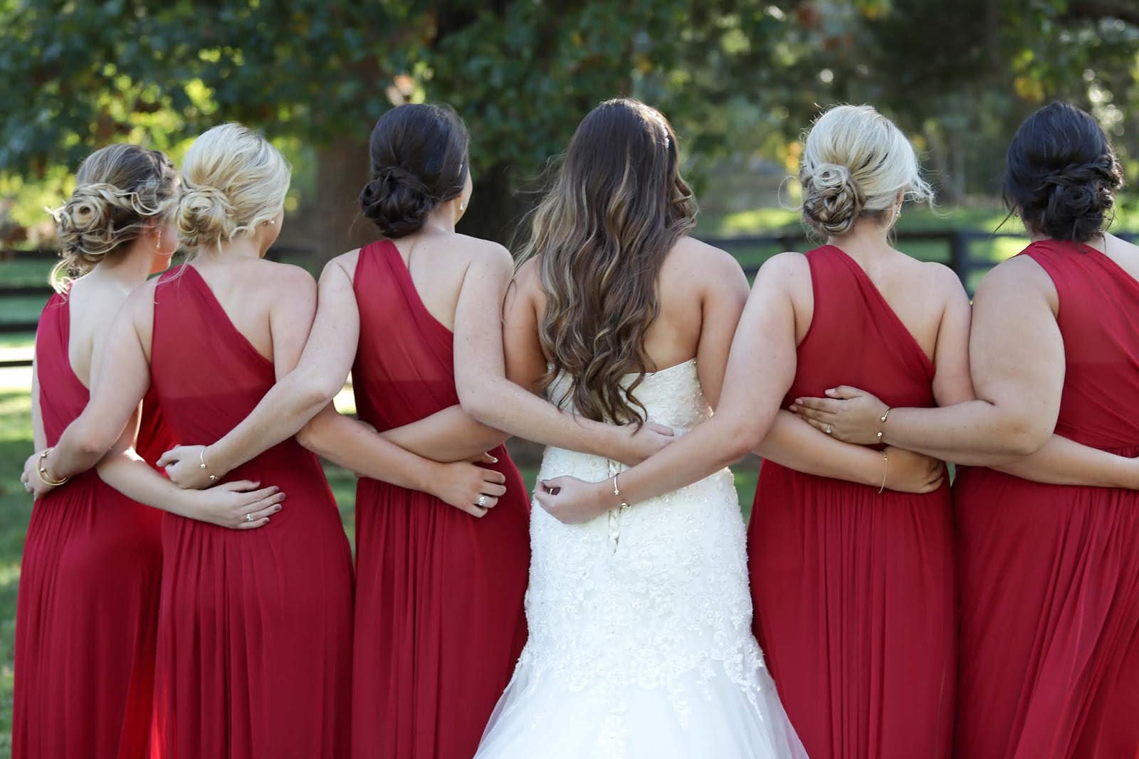 Should my Bridesmaids wear the same Hairstyle?