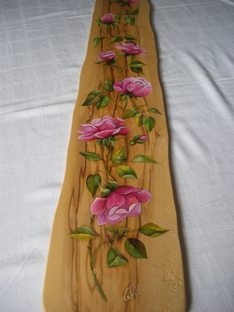 Dipinti su legno e su pietra Rose su tavola di ulivo