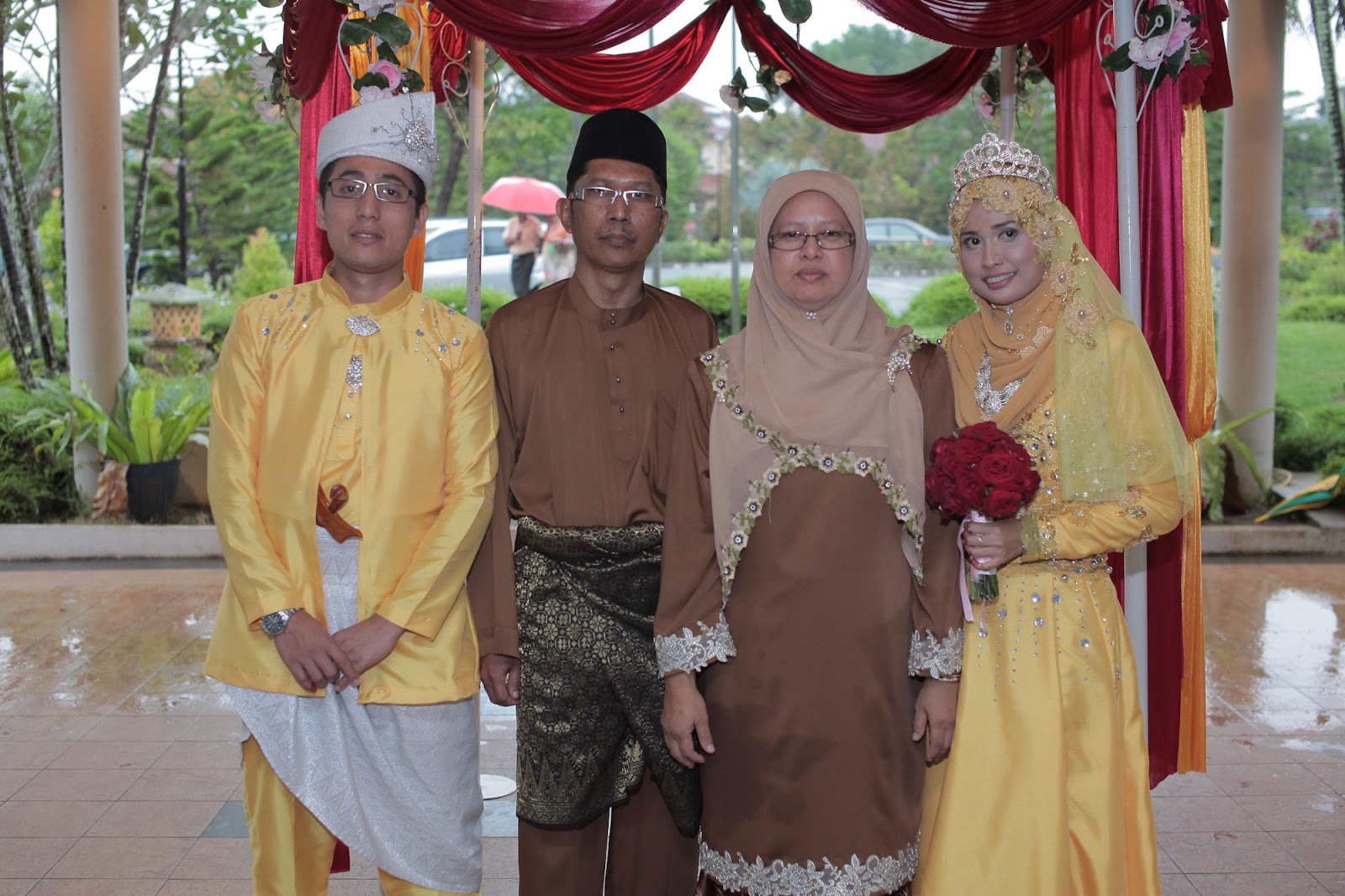 baju mama pengantin 
