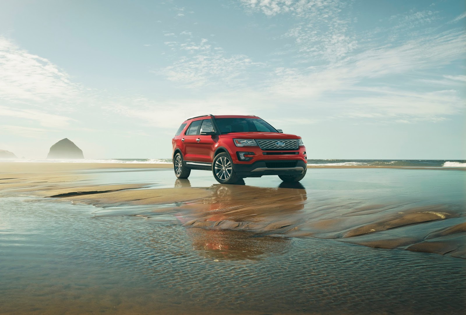 Seduced By An SUV: The 2016 Ford Explorer Platinum 4WD