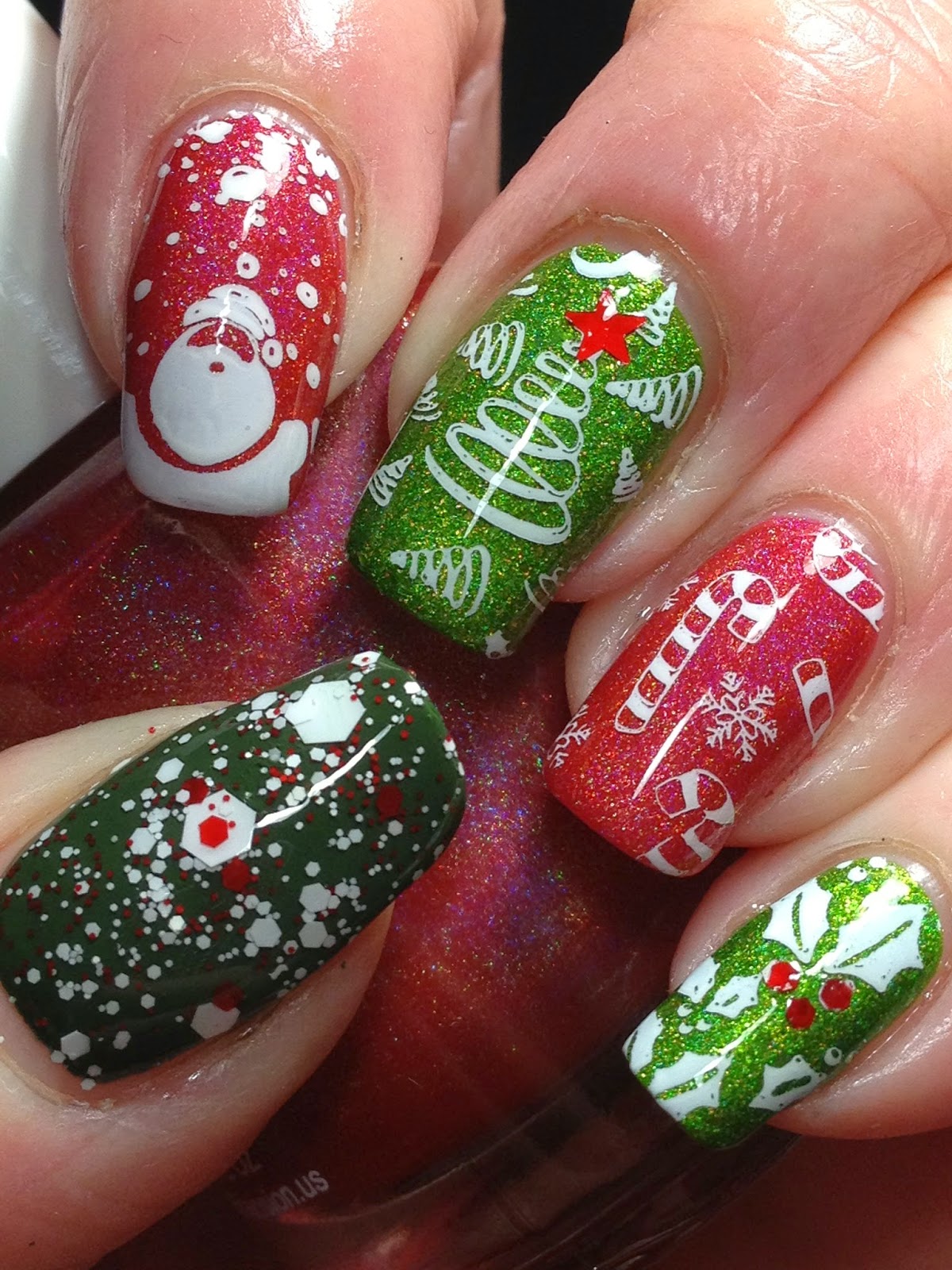Canadian Nail Fanatic: Christmas Nails!