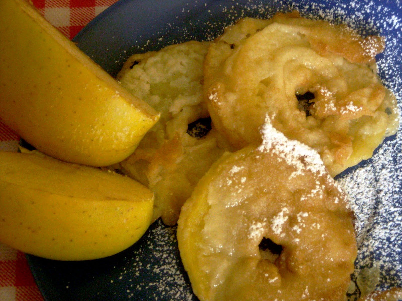 FRITTELLE DI MELE ALLA PIEMONTESE