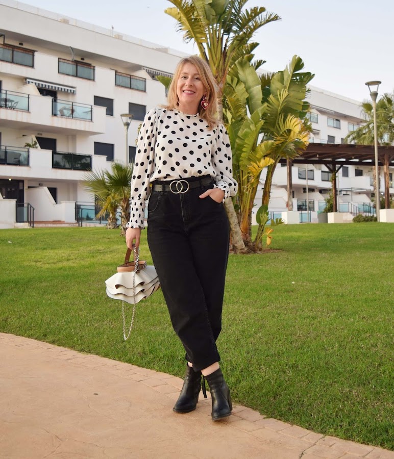 look_con_Lunares_y_Slouchy_otoño