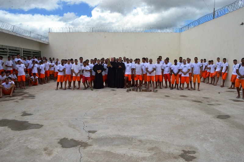 Blog Patrulha do Agreste Prefeito participa de visitas da imagem peregrina de Nossa Senhora