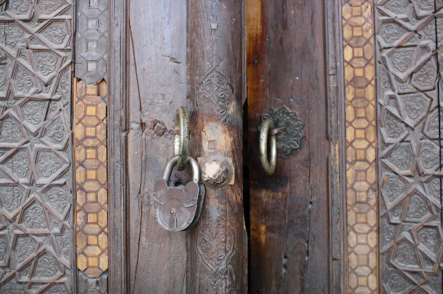 Ouzbékistan, Boukhara, mosquée, Bolo Hauz, porte, © L. Gigout, 2010