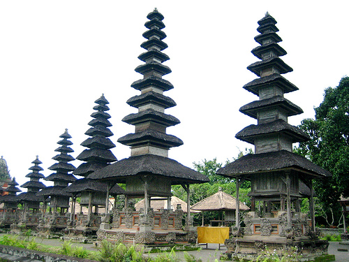 Lintas Bali  Ini Dia Jumlah  Pura  di  Seluruh Wilayah Pulau Bali 