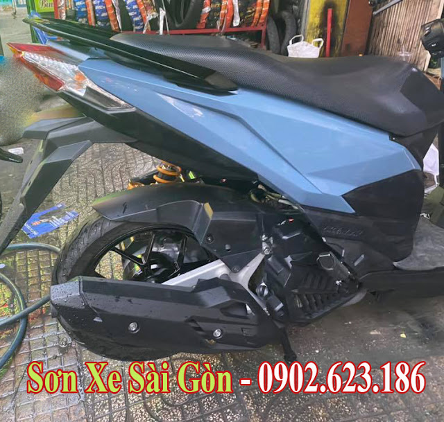 Xe Honda Vario sơn màu xám xi măng cực đẹp