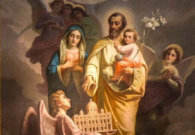 Notre-Dame de Paris : la Sainte Couronne d'épines est sauve ! Prière à Saint Joseph Saint_Joseph%252BMarie