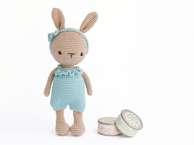 amigurumi-bunny-conejo-conejita-crochet