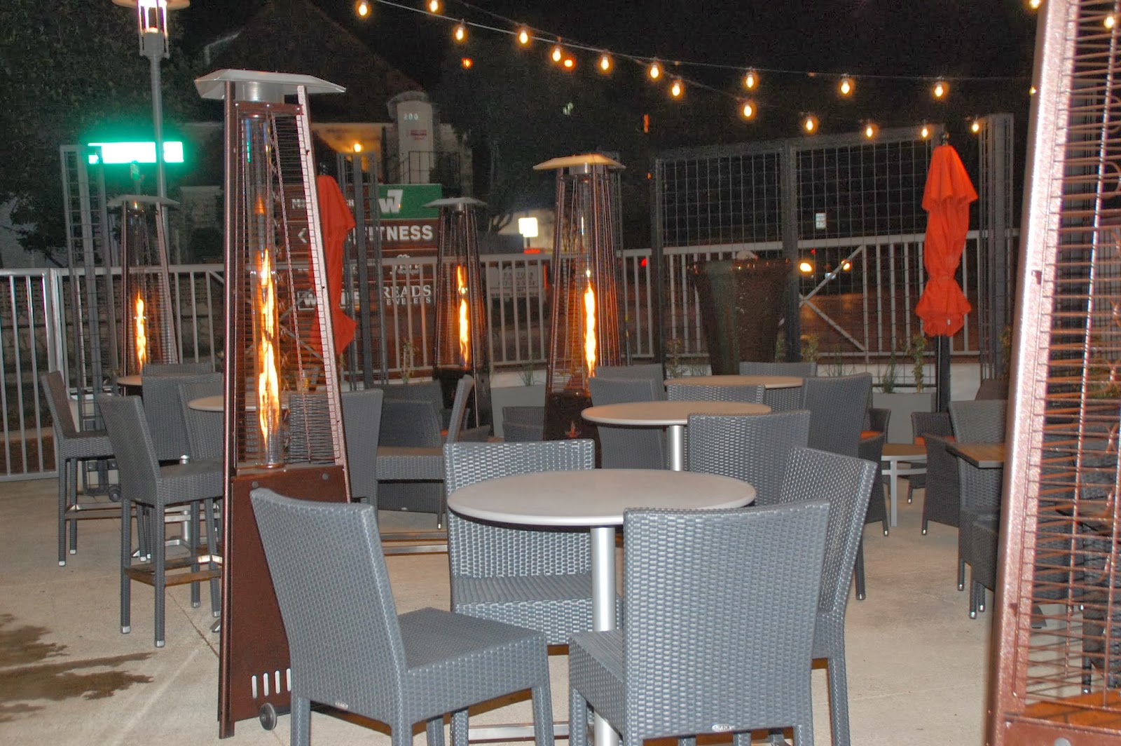 Journal Jots Lower Patio at Kona Grill / Ft. Worth