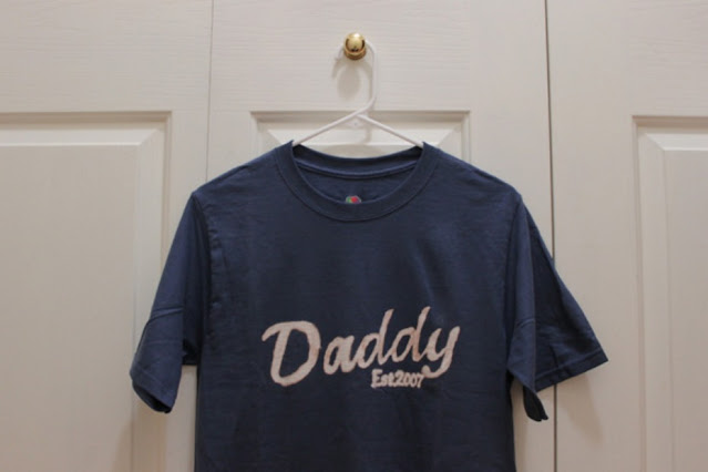 Manualidades día del padre: decorar una camiseta