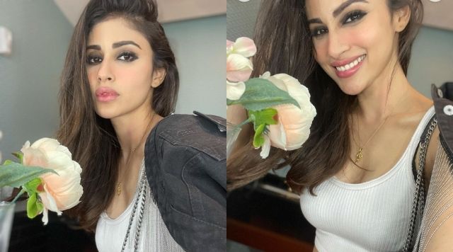 Mouni Roy Feels Awesome As She Became Her Own Bestfriend, Shares Beautiful Pictures.