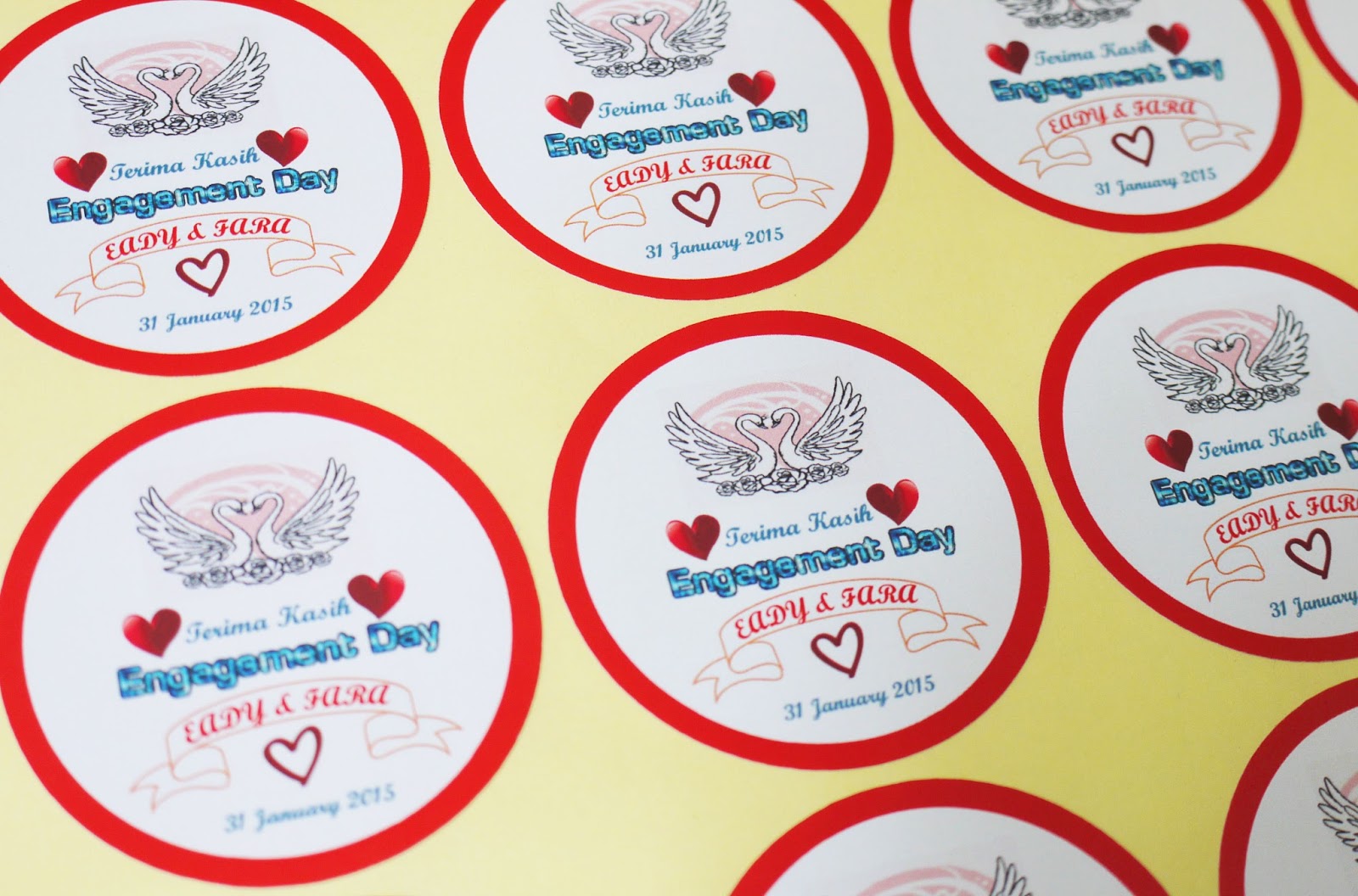 Oh Mai Wedding Door gift Sticker Kahwin Bunting Button Badge 10 Tips