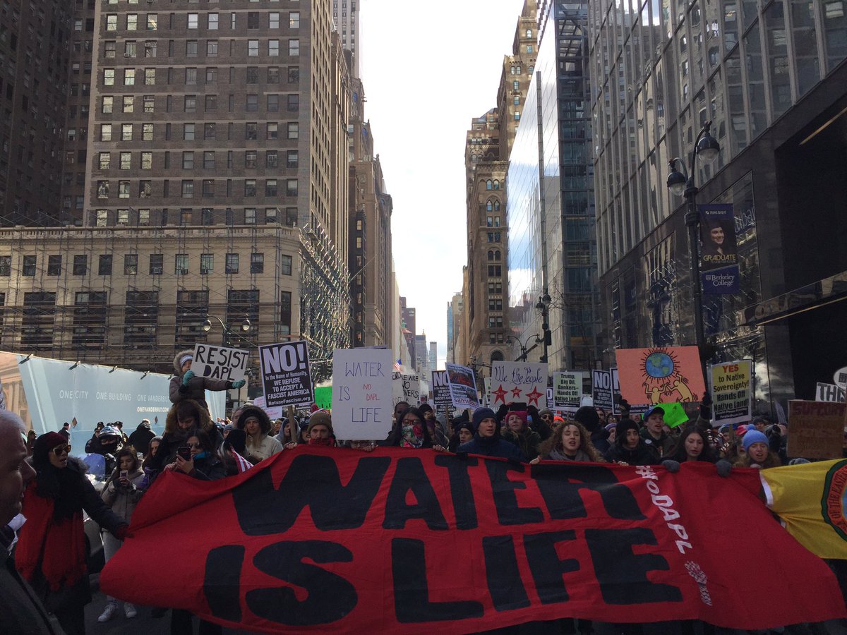 White Wolf : Thousands take to the streets of New York City for Water Rights and ...1200 x 900