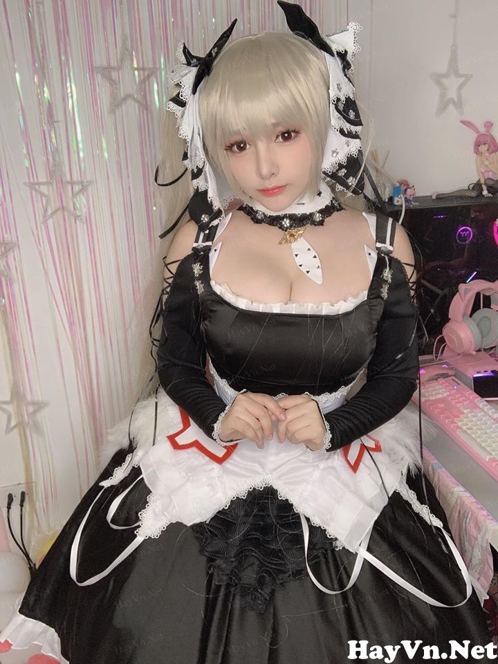 Mimi Chan: Em xuống trái đất chỉ để Cosplay thôi^^