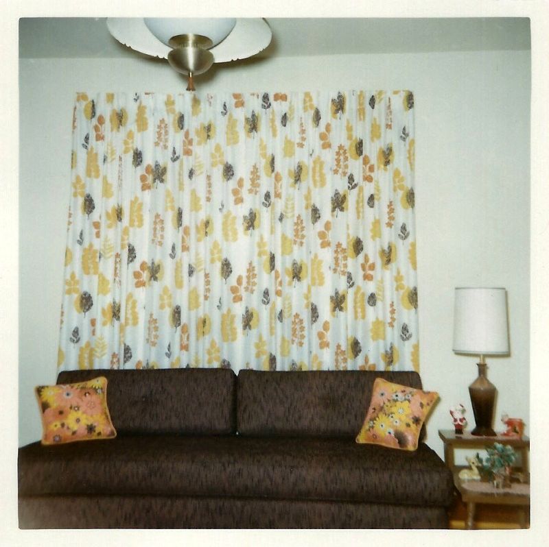 30 Amazing Snaps That Show Old Curtains of the 1950s and ‘60s Vintage