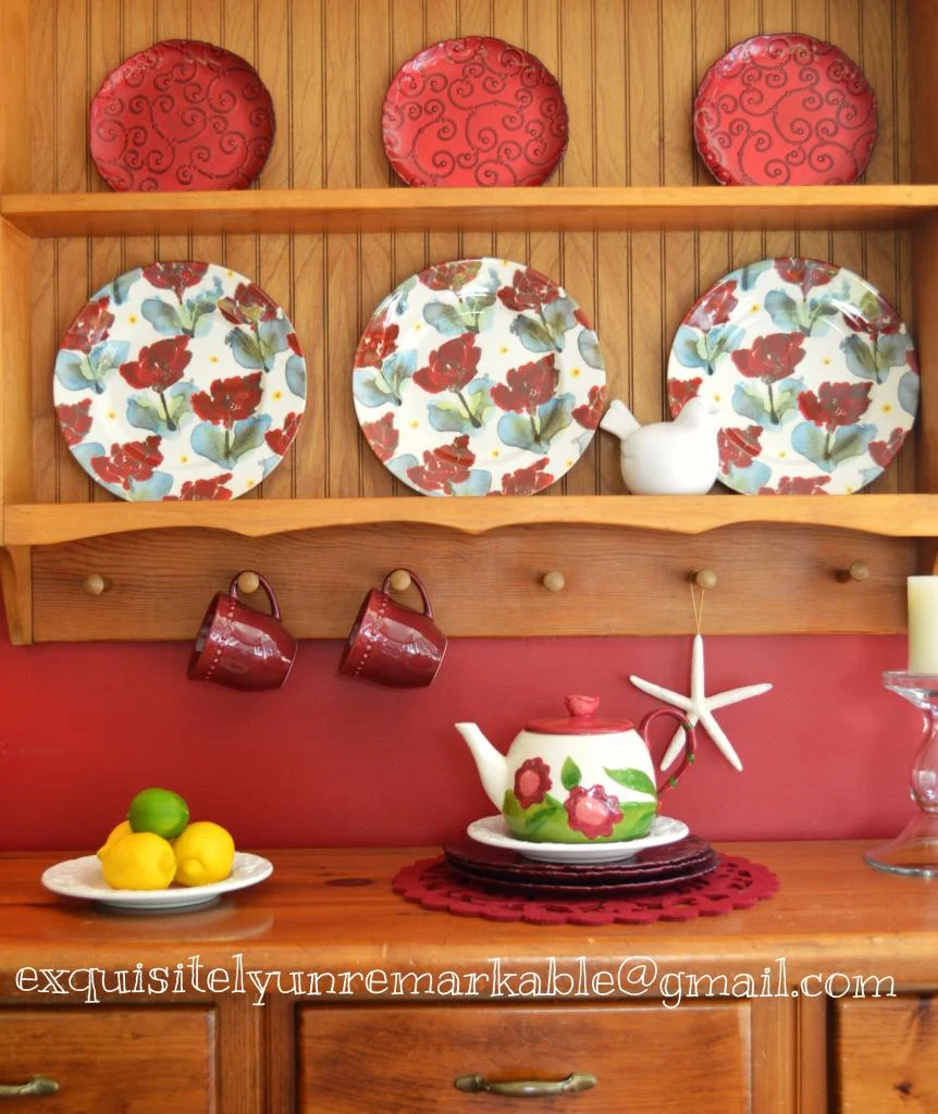 Country Pine Plate Rack