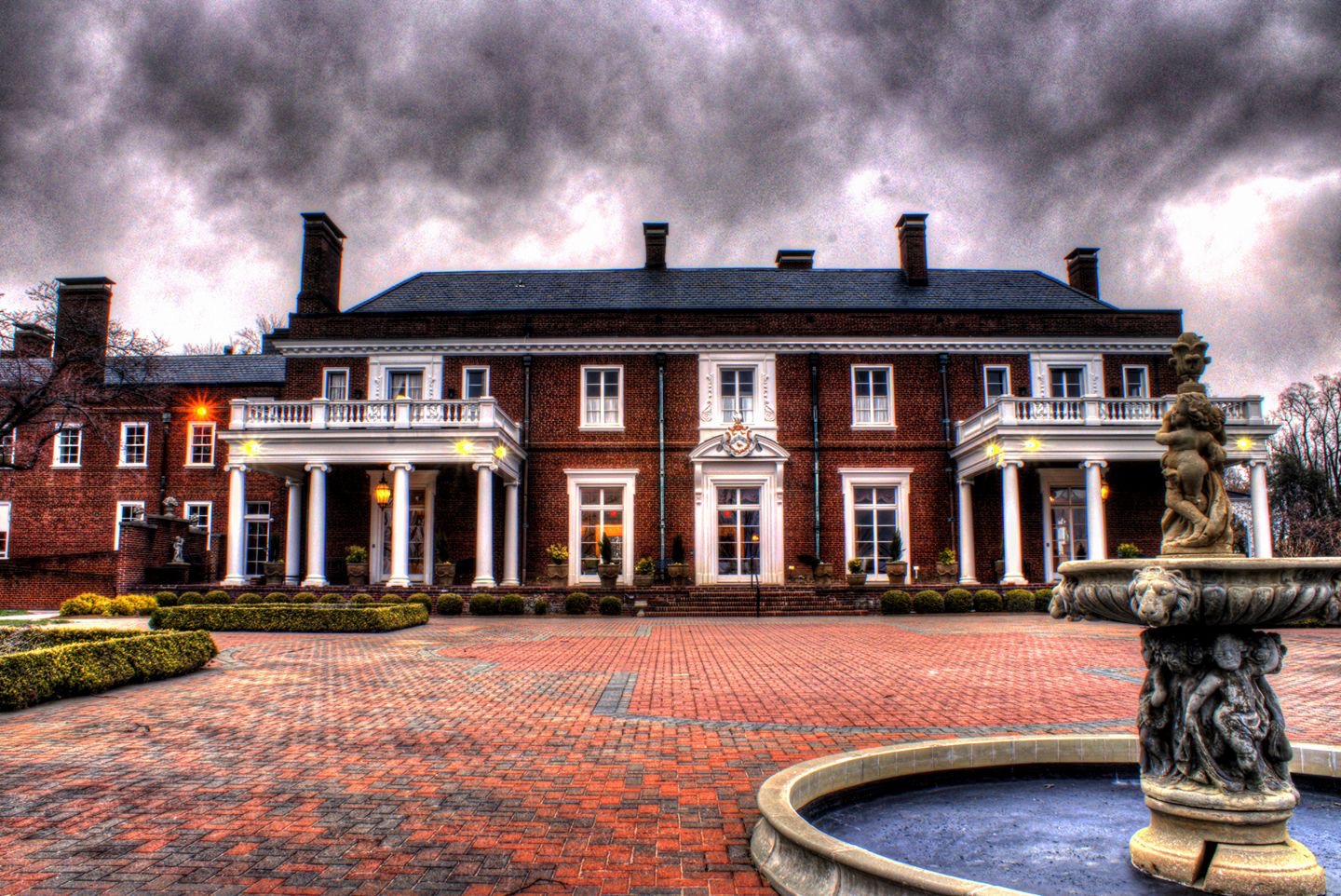 Catering at Historic Oxon Hill Manor Northern VA, DC and MD Catering