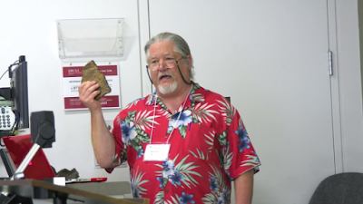 Ilmuwan Kristen yang Dipecat Karena Mempertanyakan Evolusi Mendapatkan Ganti Rugi 15 Kali Gajinya