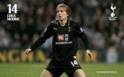 Football Guides: Luka Modric Wallpaper 2011 #2