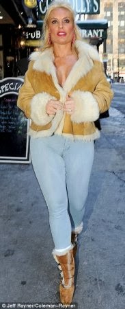canadian girls with big tits nude pics pictures of girls pussy fighting