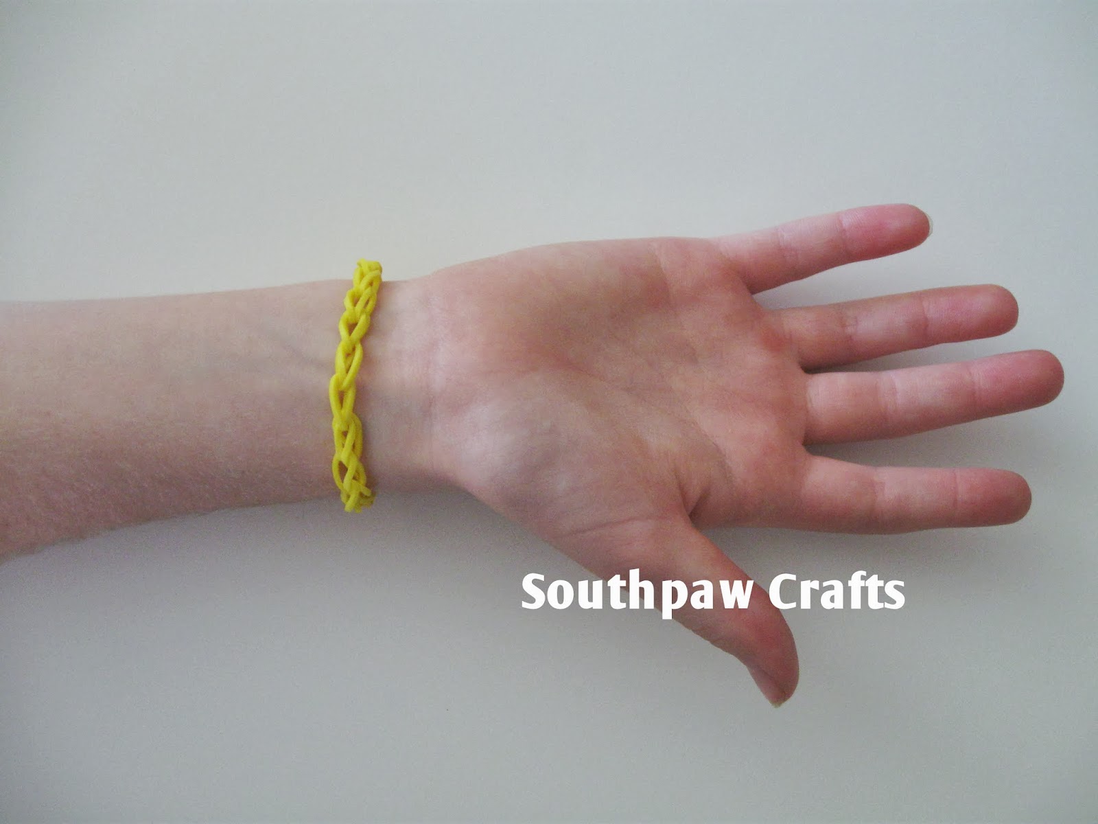 Southpaw Crafts Paper Clip Elastic Band Bracelets No Loom Required