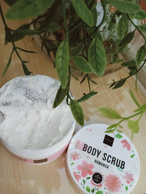 Body Scrub Romansa