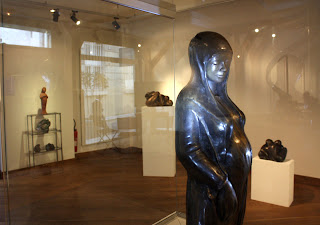 Exposition Espace-Galerie des femmes : Vierge noire