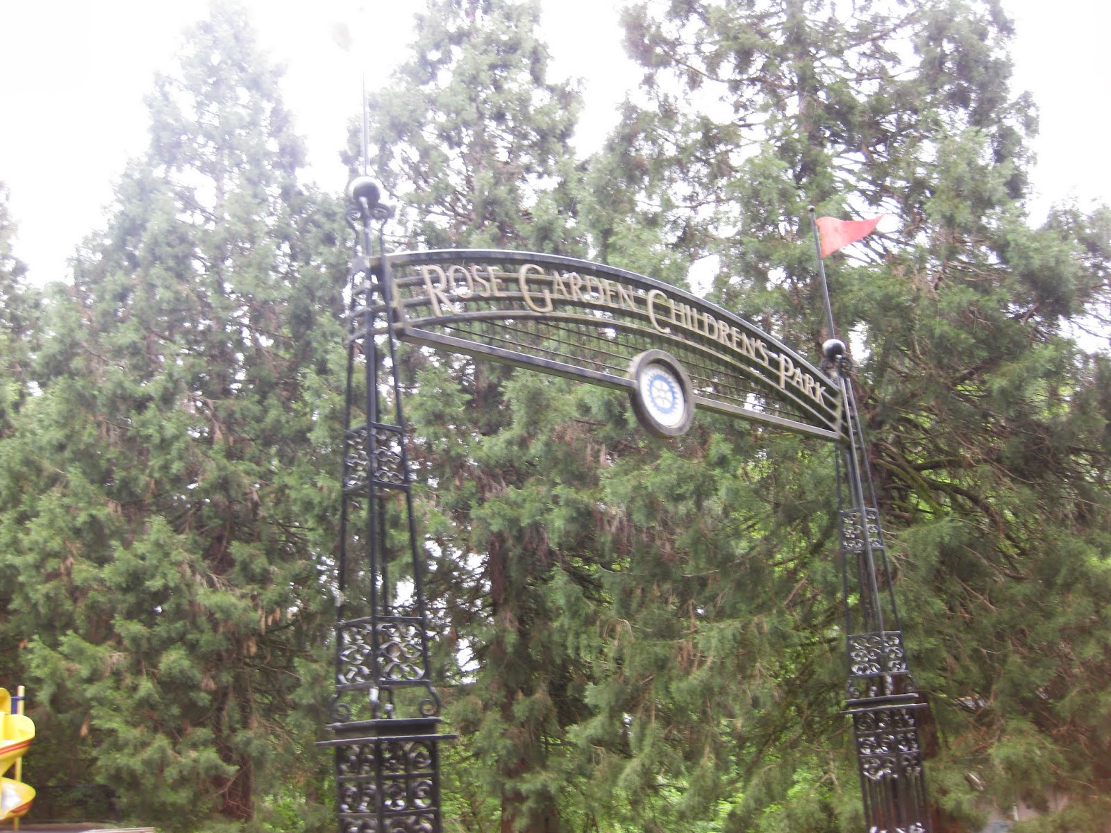 Puddle Hoppers...Walking in Portland Photos from the Washington Park