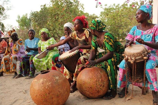 La danse au pays Sérère : Danse, culture, événement, Nguèl, sabar, spectacle, tradition, chants, mariage, ethnies, Sérère, LEUKSENEGAL, Dakar, Sénégal, Afrique La danse au pays Sérère : Danse, culture, événement, Nguèl, sabar, spectacle, tradition, chants, mariage, ethnies, Sérère, LEUKSENEGAL, Dakar, Sénégal, Afrique