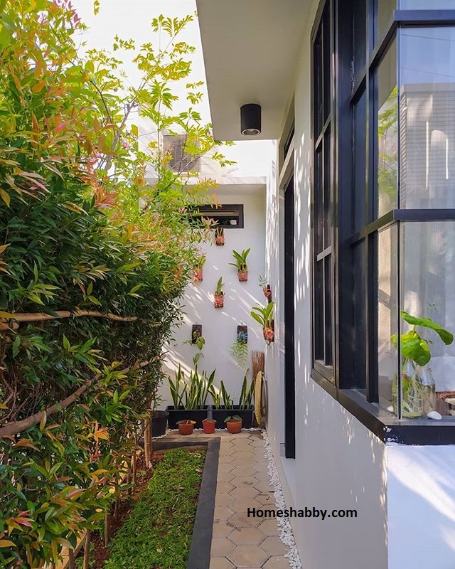 6 Inspirasi Desain Taman Lorong Samping - Rumah Idaman