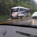 Estado: colisão entre caminhonete e ônibus mata três pessoas em Joinville