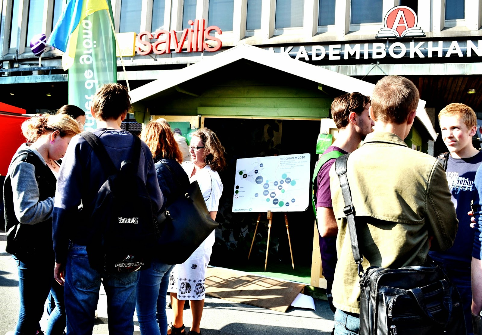 News from Europe and Latin America Las elecciones en el reino de