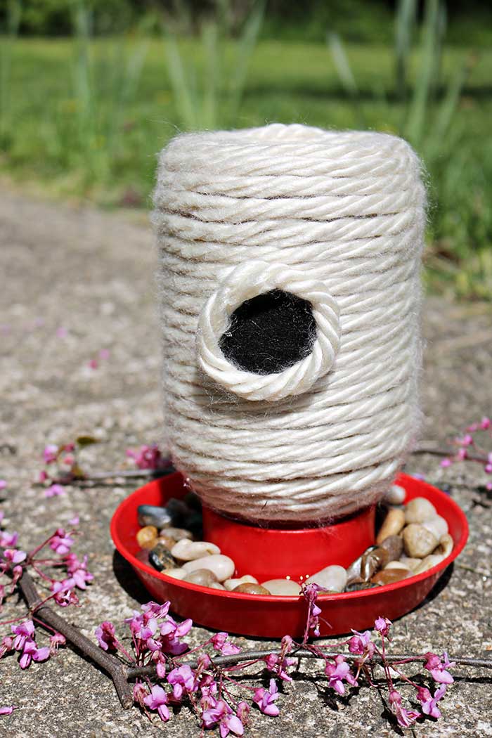 How to Make a DIY Bee Feeder With a Mason Jar Koti Beth