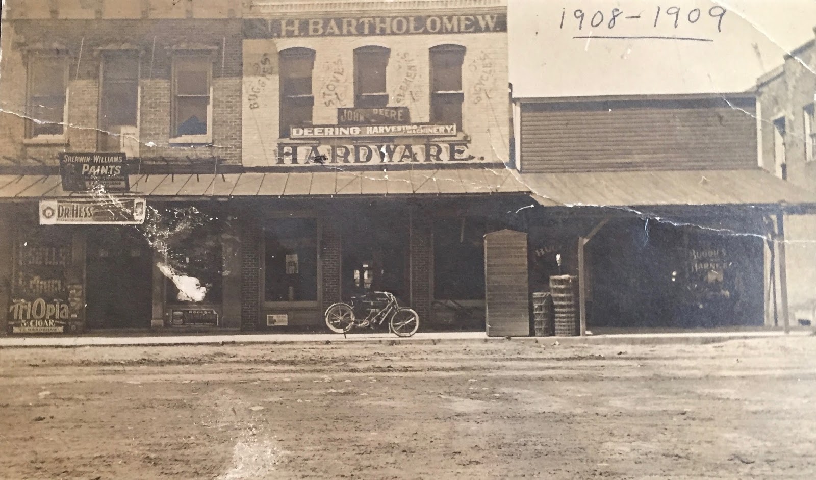 Frequent Traveler Ancestry The old hardware store
