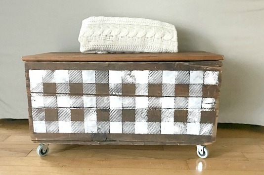 How to Make Storage From an Antique Crate